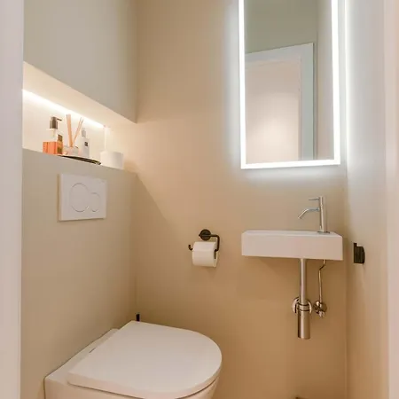 Cosy For 2 Near The Seafront Of アパート