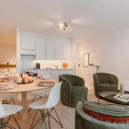 Cosy For 2 Near The Seafront Of アパート クノック・ヘイスト